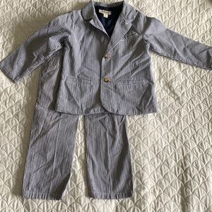 Boys size 4 seersucker suit